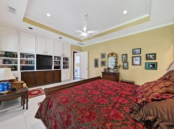 24602 W Kingscrest Circle Spring, TX 77389