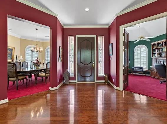 24602 W Kingscrest Circle Spring, TX 77389