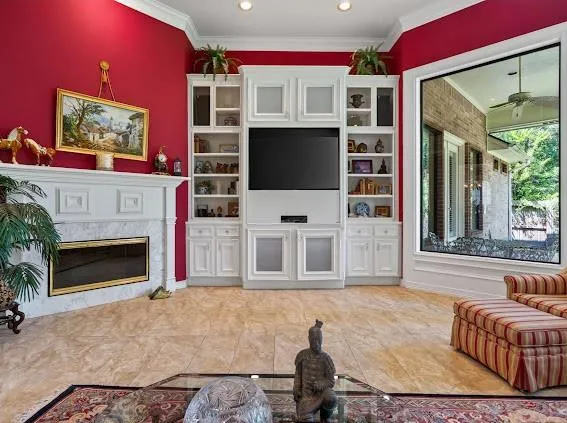 24602 W Kingscrest Circle Spring, TX 77389