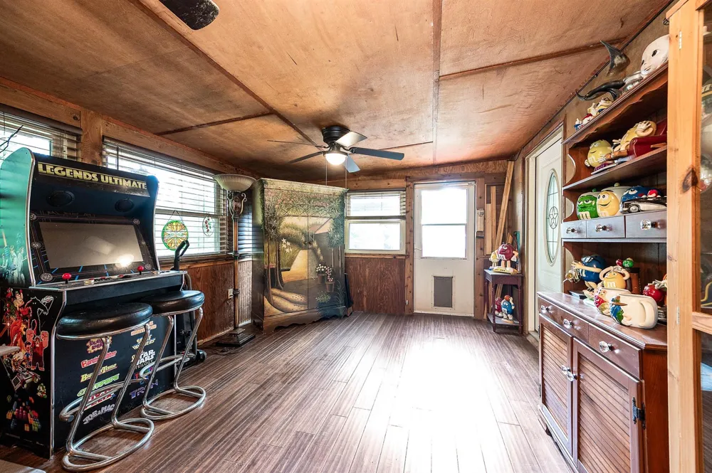 100 Magnolia Place Coldspring, TX 77331