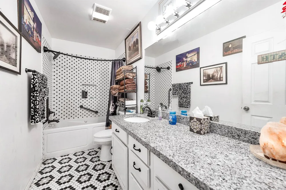 100 Magnolia Place Coldspring, TX 77331