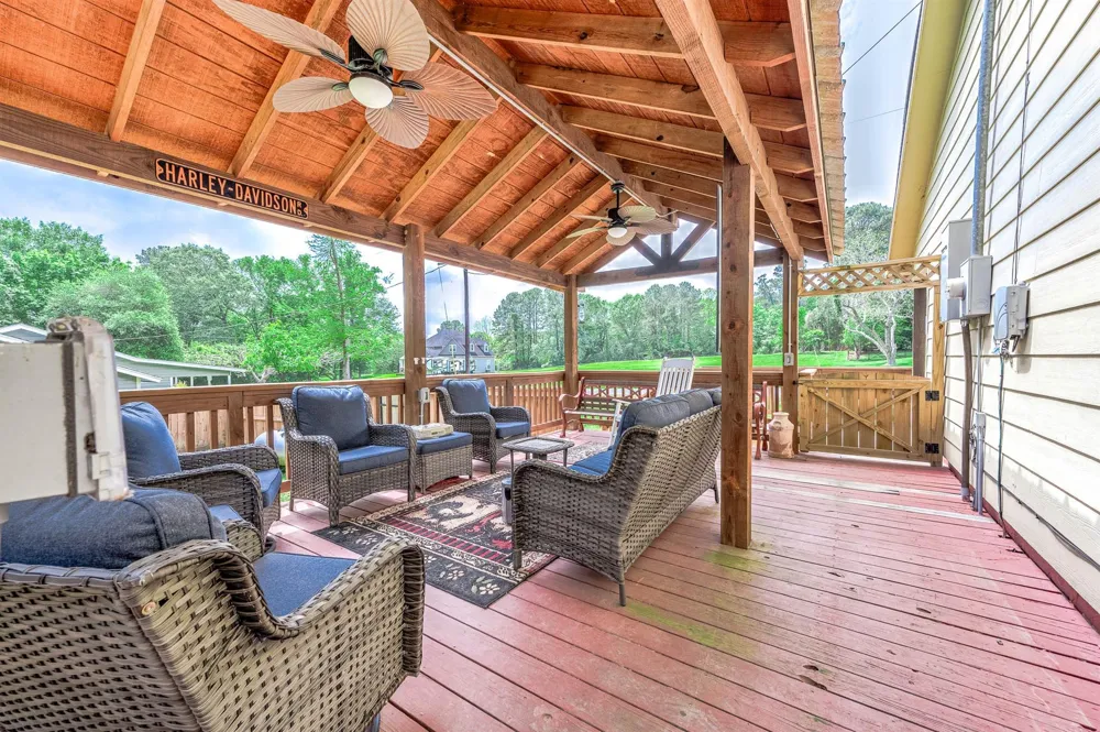100 Magnolia Place Coldspring, TX 77331