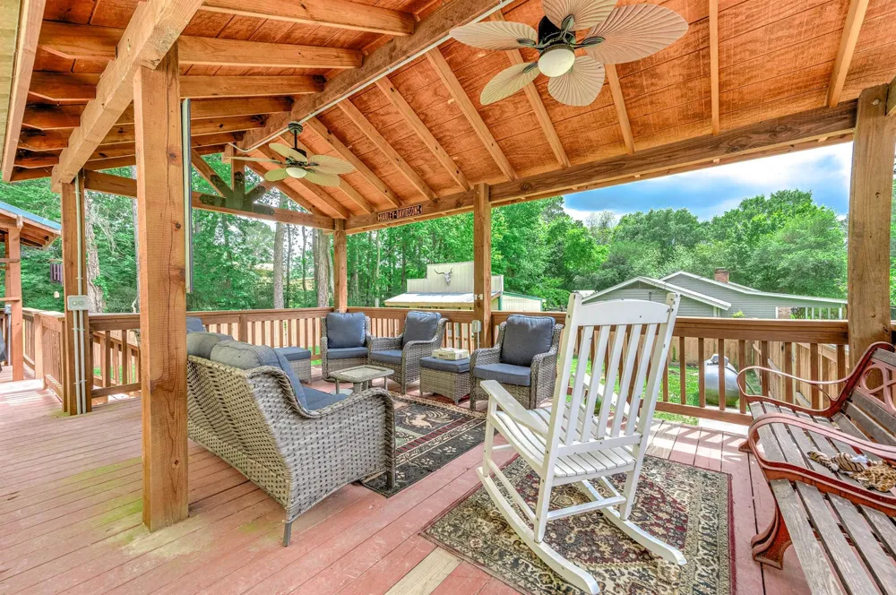 100 Magnolia Place Coldspring, TX 77331