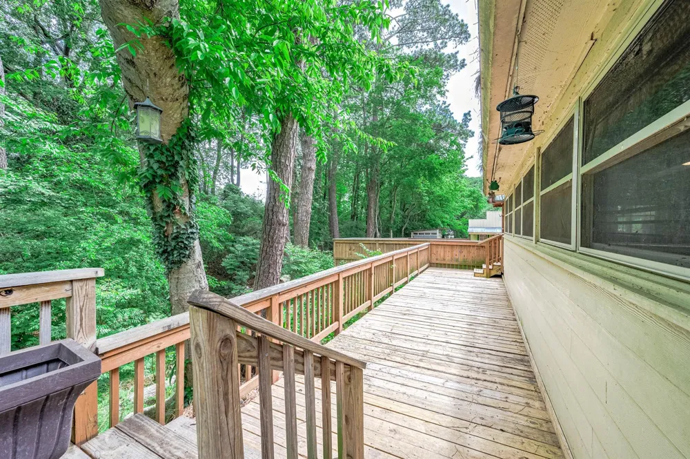 100 Magnolia Place Coldspring, TX 77331