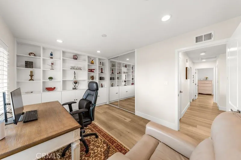 28032 Calle Casal Mission Viejo, CA 92692
