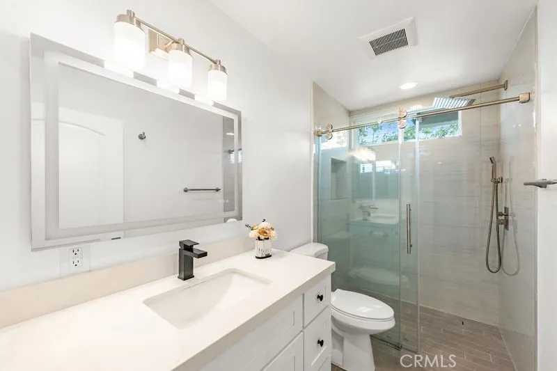 28032 Calle Casal Mission Viejo, CA 92692