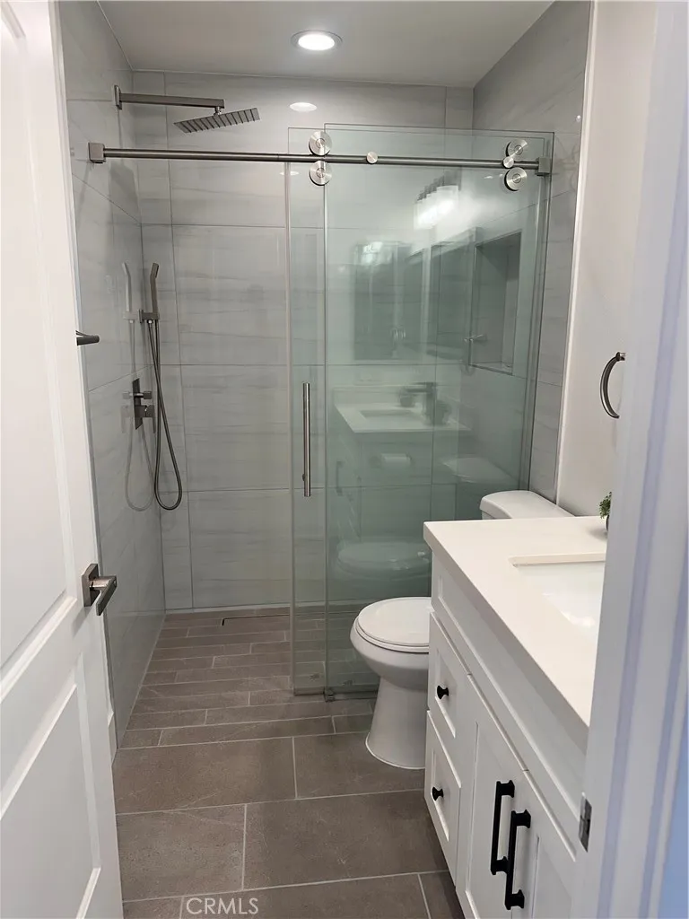 28032 Calle Casal Mission Viejo, CA 92692