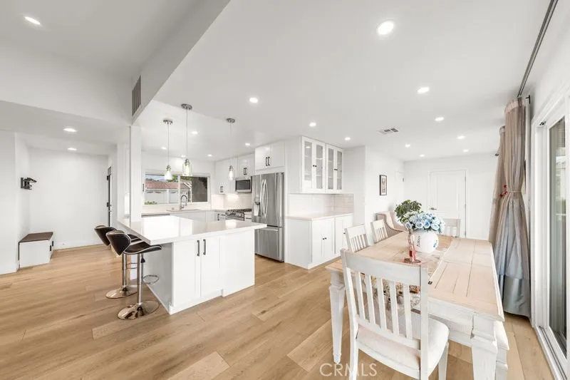 28032 Calle Casal Mission Viejo, CA 92692