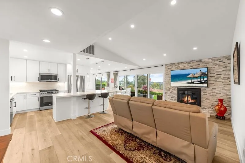 28032 Calle Casal Mission Viejo, CA 92692
