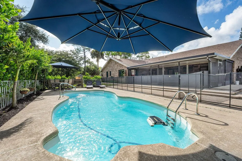 18429 Sycamore Drive W Loxahatchee, FL 33470