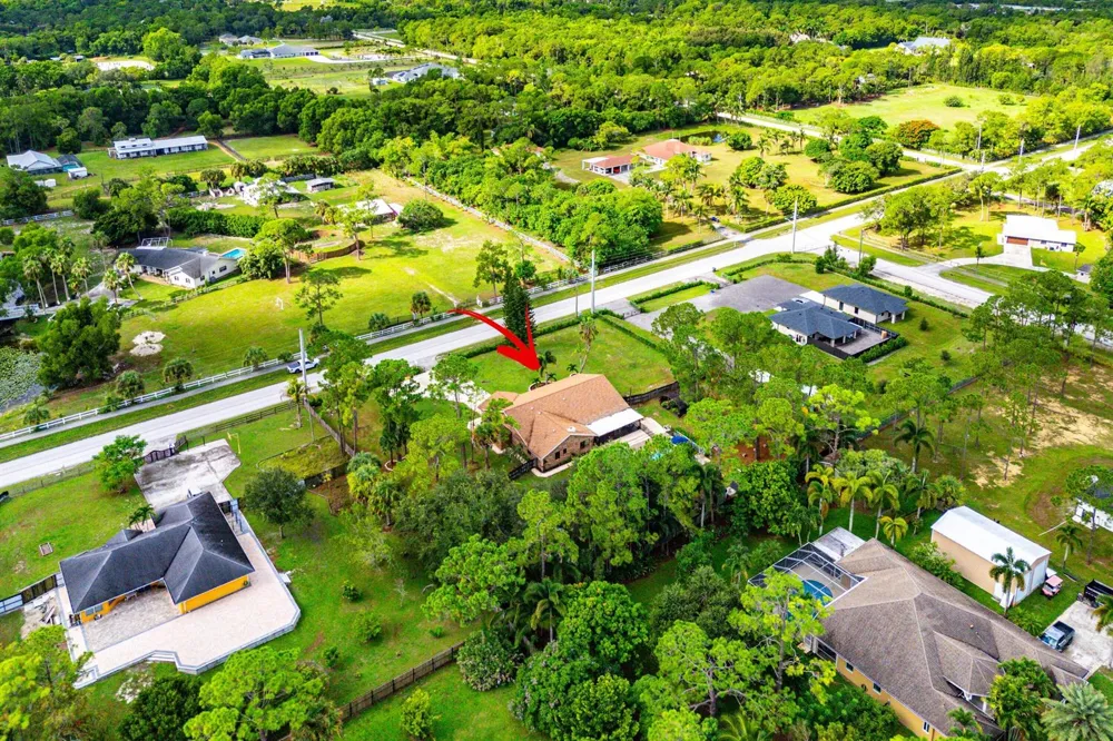 18429 Sycamore Drive W Loxahatchee, FL 33470