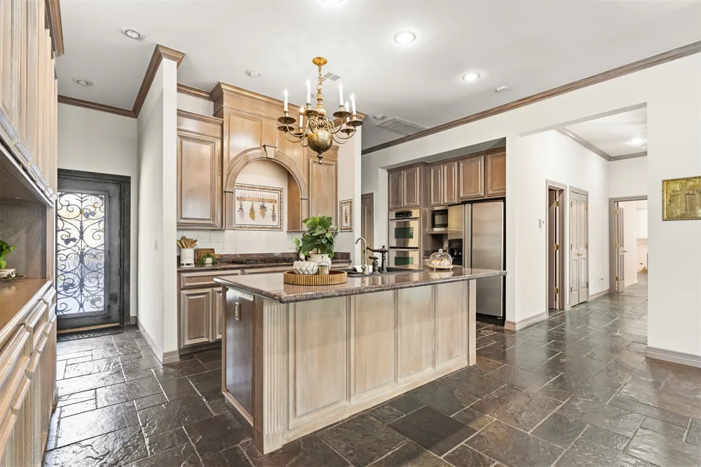624 Sunset Drive SW Ardmore, OK 73401