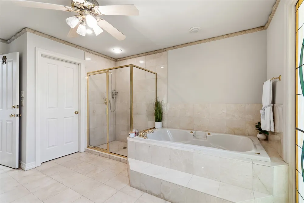 624 Sunset Drive SW Ardmore, OK 73401
