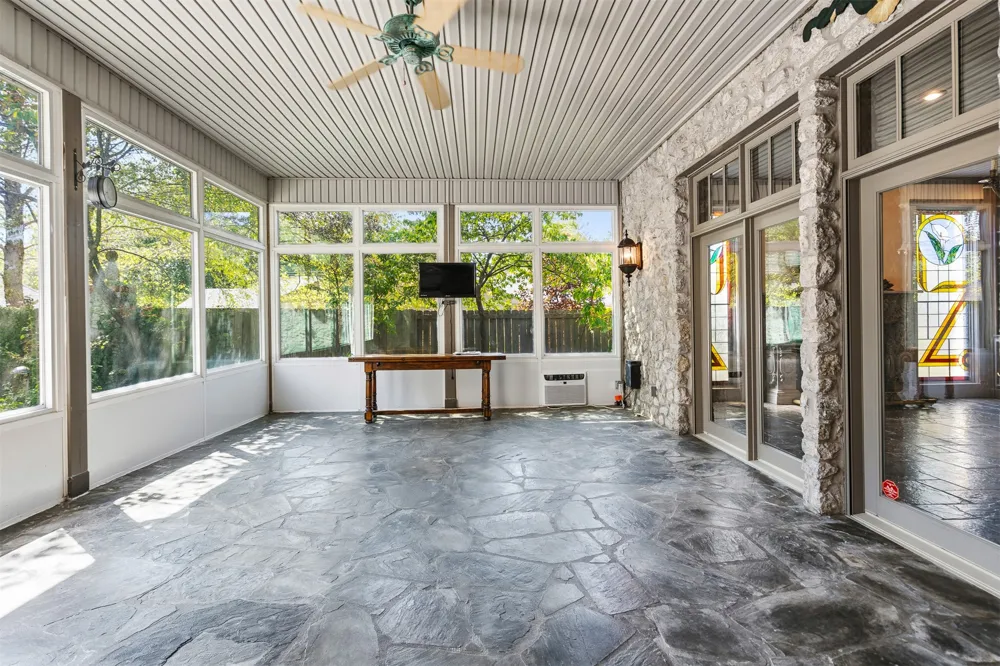 624 Sunset Drive SW Ardmore, OK 73401