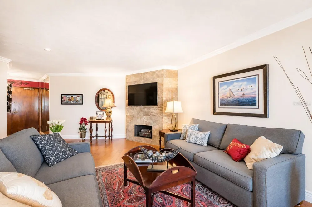 1600 GULF BOULEVARD #1013 Clearwater, FL 33767