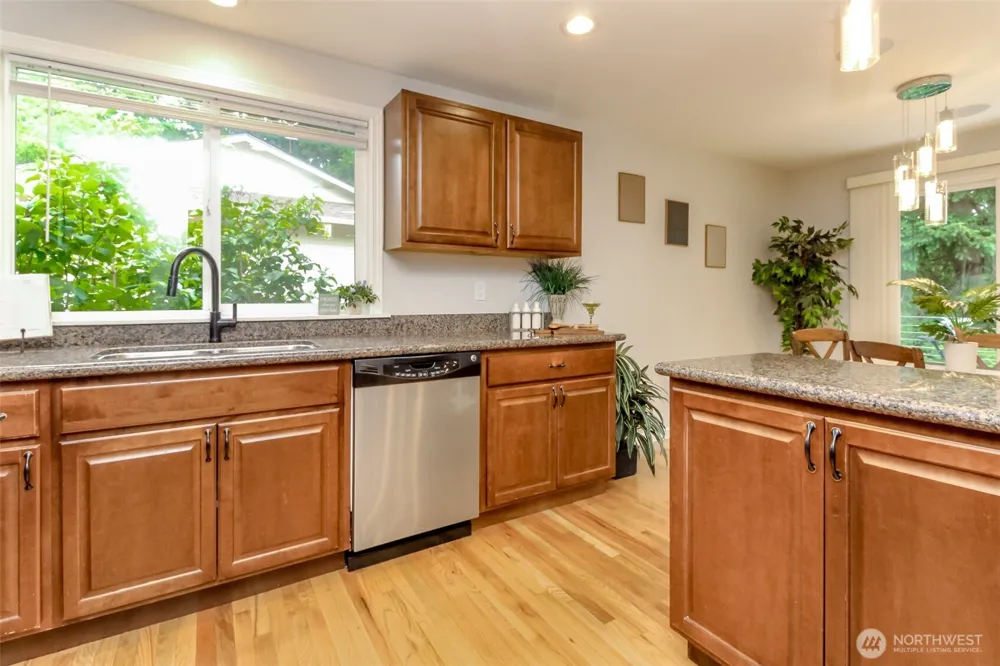 3716 SW 328th Place Federal Way, WA 98023