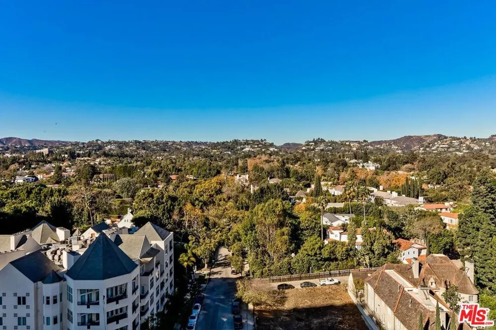 10350 Wilshire Boulevard #1102 Los Angeles, CA 90024