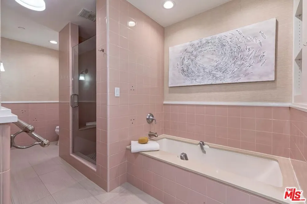 10350 Wilshire Boulevard #1102 Los Angeles, CA 90024