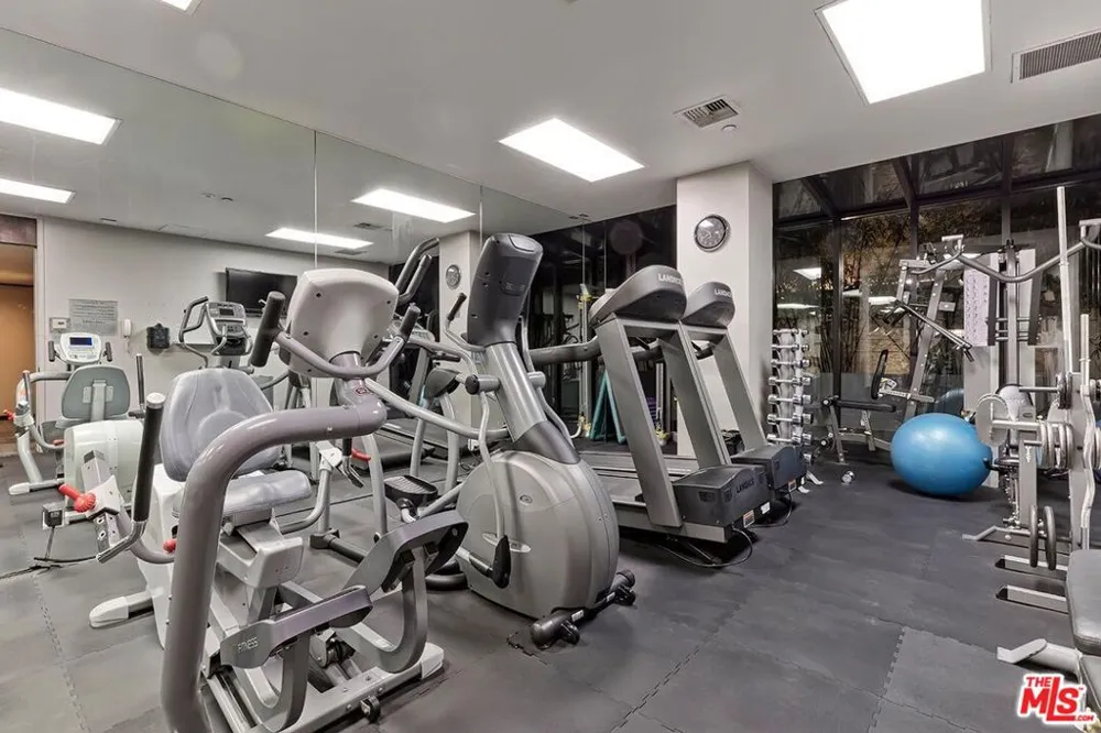 10350 Wilshire Boulevard #1102 Los Angeles, CA 90024
