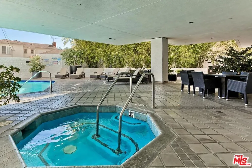 10350 Wilshire Boulevard #1102 Los Angeles, CA 90024