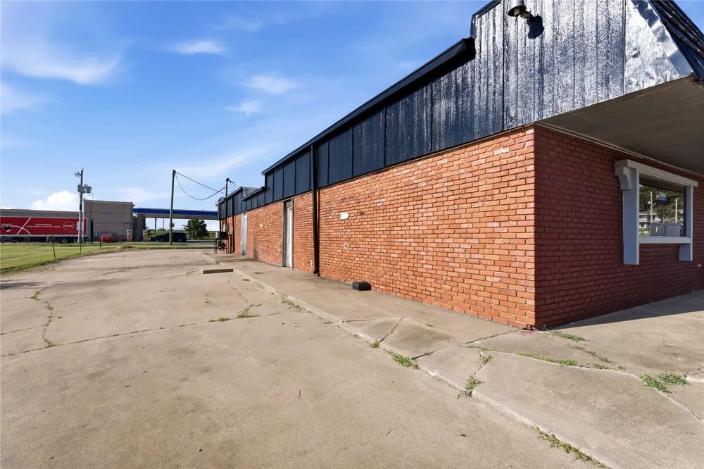 608 Woody Guthrie Street Okemah, OK 74859