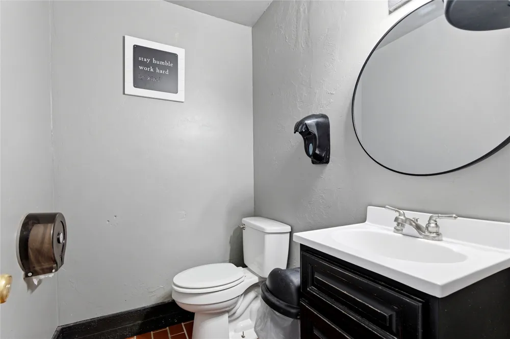 608 Woody Guthrie Street Okemah, OK 74859
