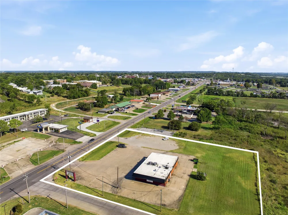 608 Woody Guthrie Street Okemah, OK 74859