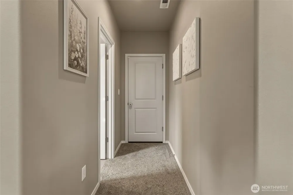 1103 SW Julia St College Place, WA 99324