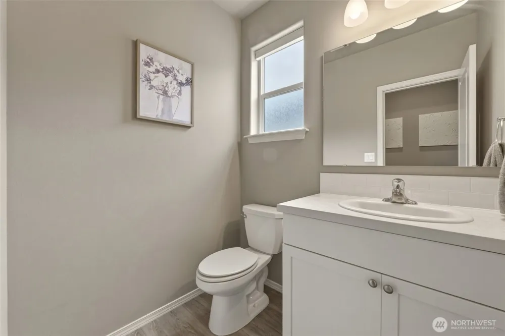 1103 SW Julia St College Place, WA 99324
