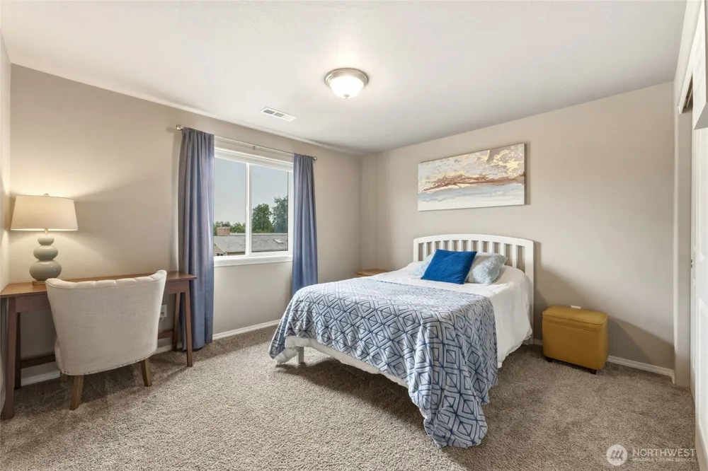 1103 SW Julia St College Place, WA 99324