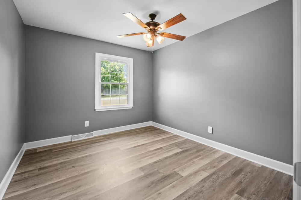 813 Brookhaven Cir Shelbyville, TN 37160