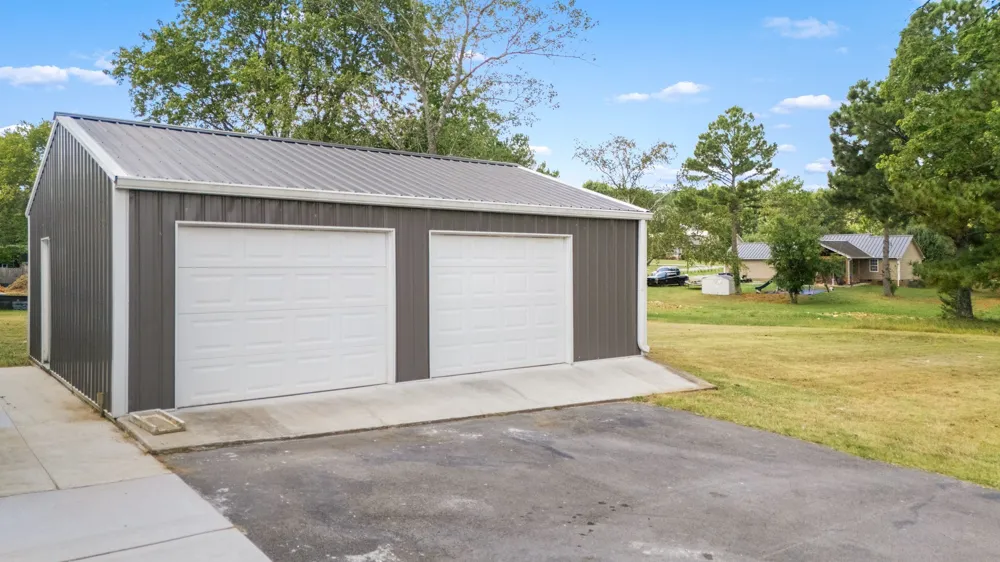 813 Brookhaven Cir Shelbyville, TN 37160