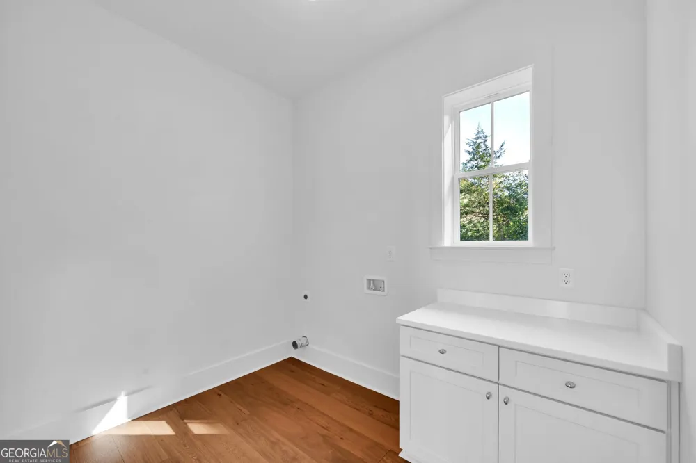40 Laurel RDG Forsyth, GA 31029
