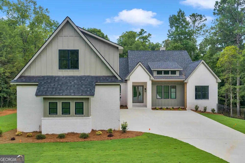 40 Laurel RDG Forsyth, GA 31029
