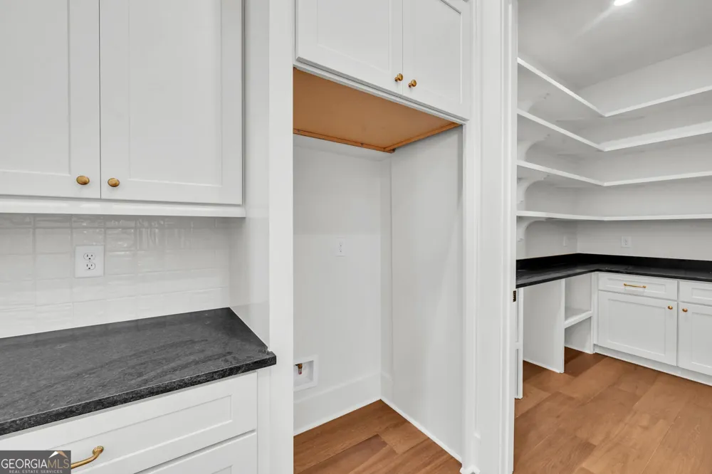 40 Laurel RDG Forsyth, GA 31029