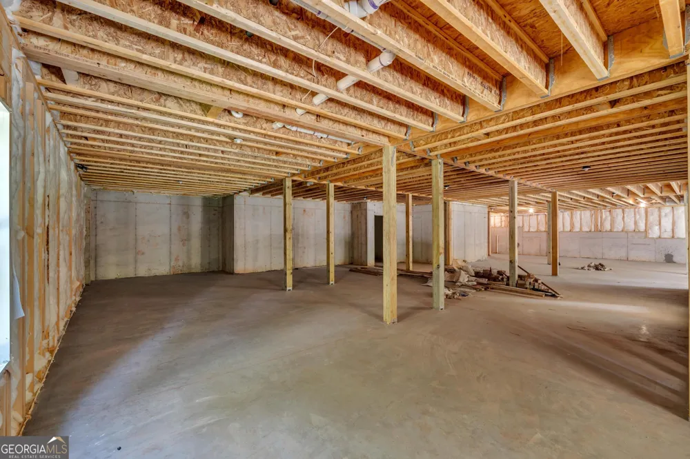40 Laurel RDG Forsyth, GA 31029