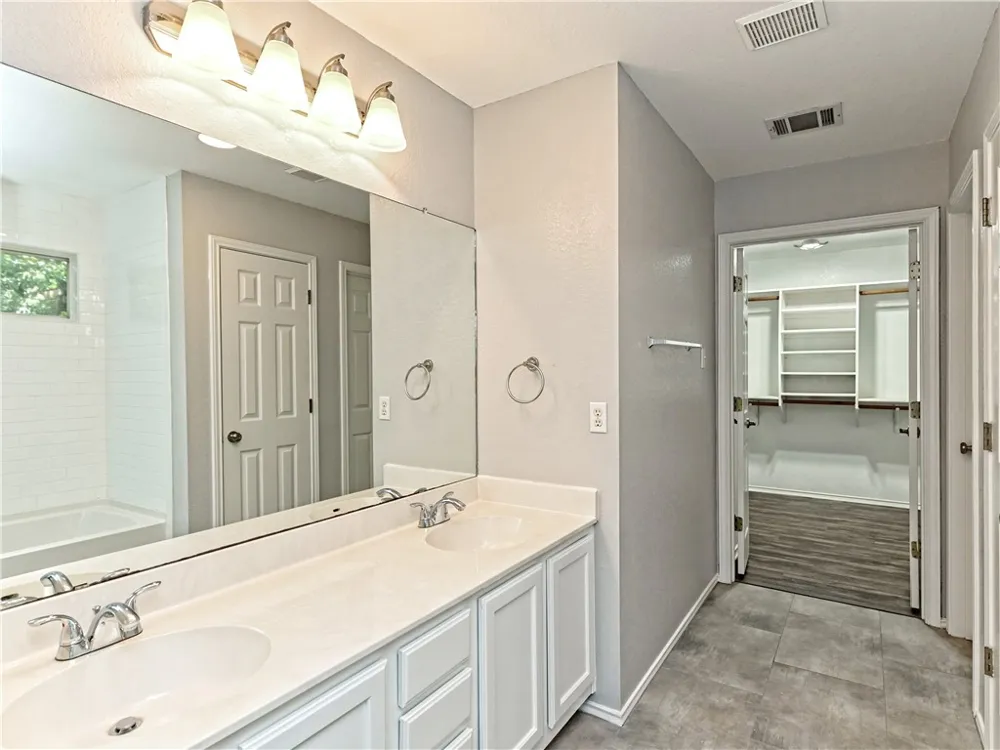 3512 Texas Topaz Drive Austin, TX 78728