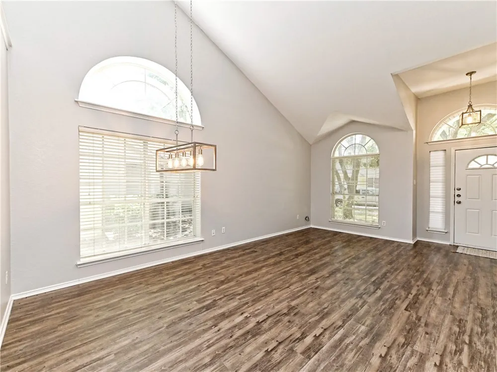 3512 Texas Topaz Drive Austin, TX 78728