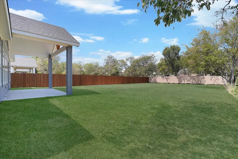 5629 Oak Grove Road Fort Worth, TX 76134