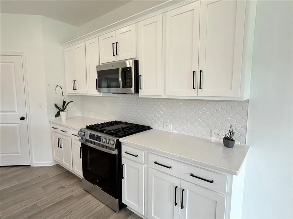 207 Foxhill Drive Dawsonville, GA 30534