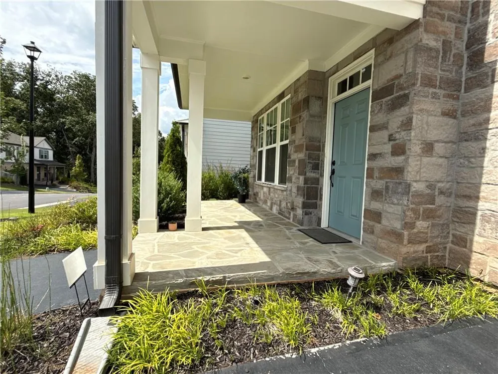 207 Foxhill Drive Dawsonville, GA 30534
