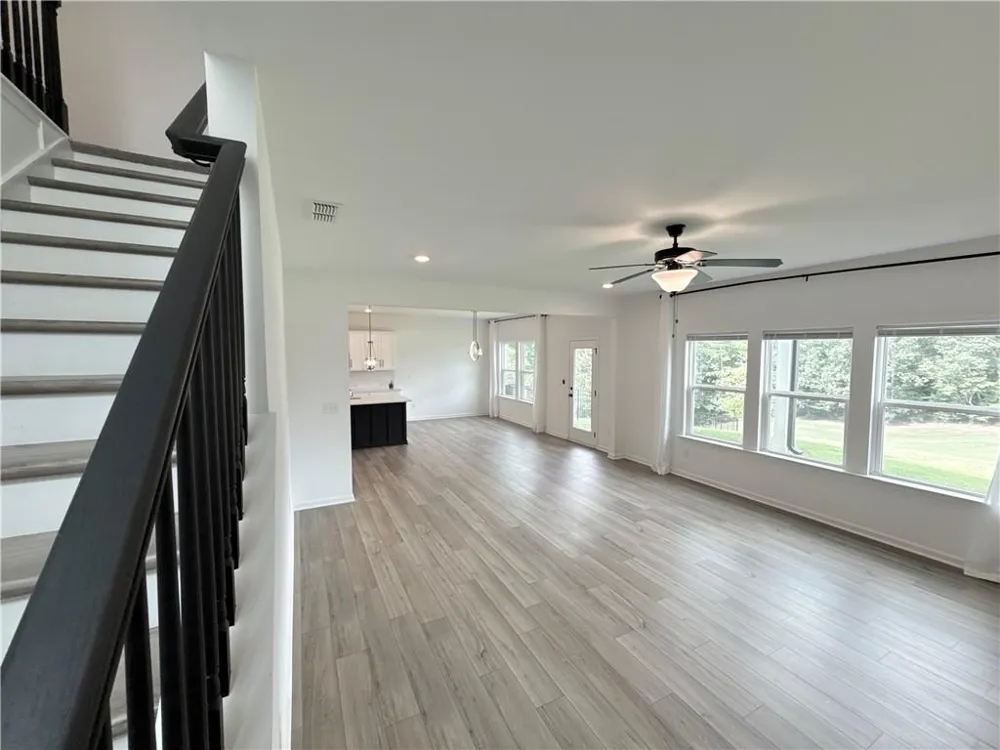207 Foxhill Drive Dawsonville, GA 30534