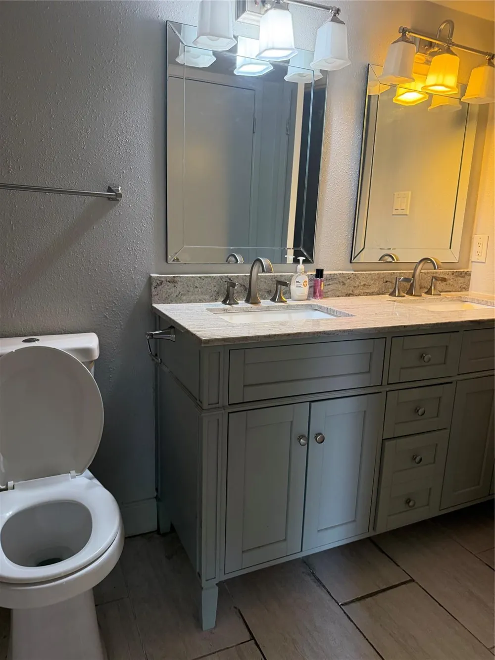 2626 Holly Hall Street #102 Houston, TX 77054