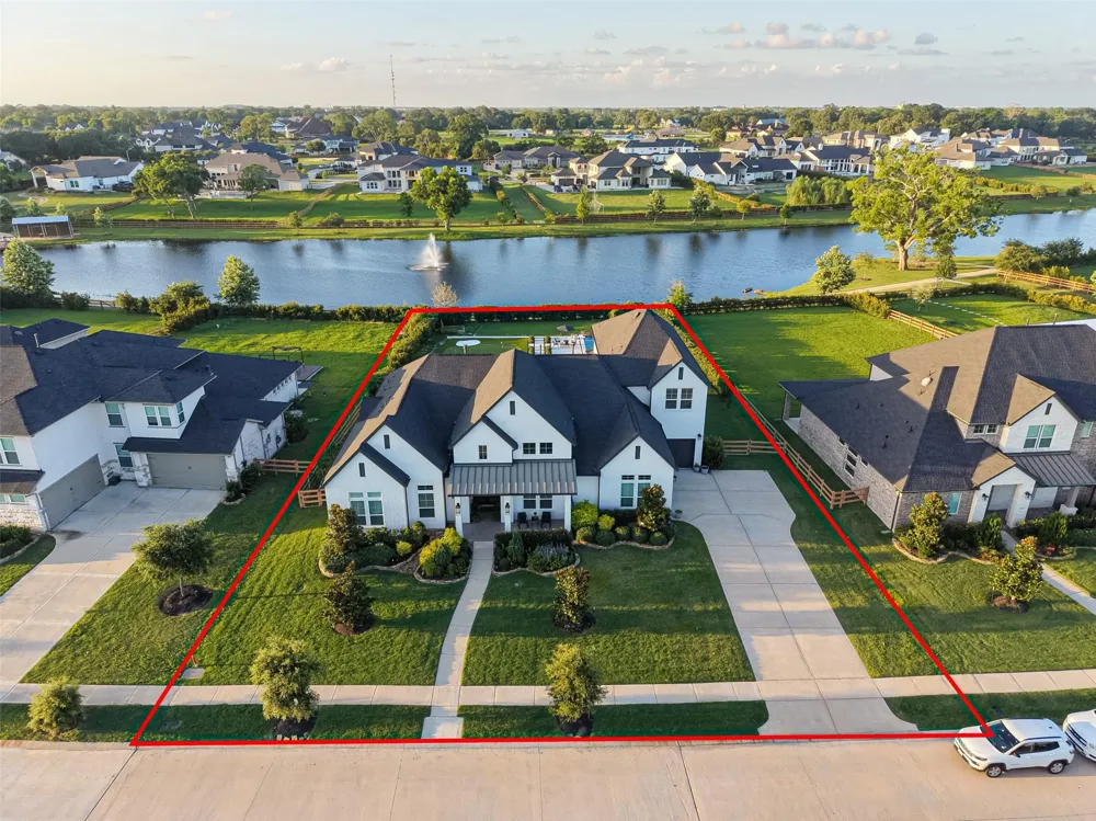 29612 Fulshear Lake Trace Fulshear, TX 77406