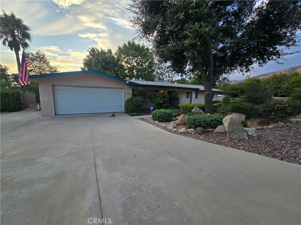 10222 Cherry Croft Dr. Yucaipa, CA 92399