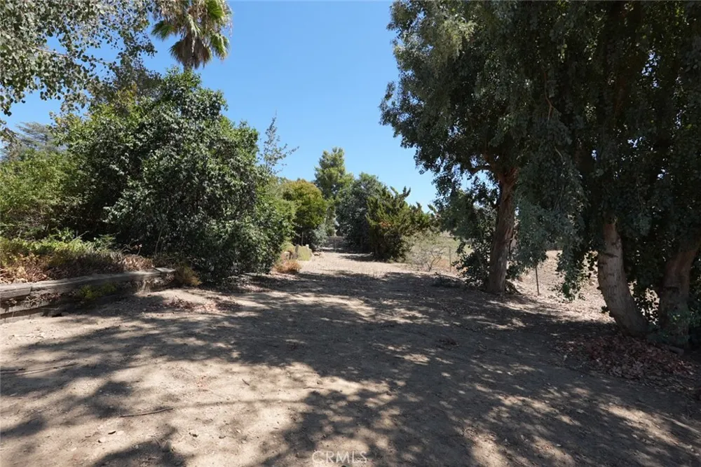 10222 Cherry Croft Dr. Yucaipa, CA 92399