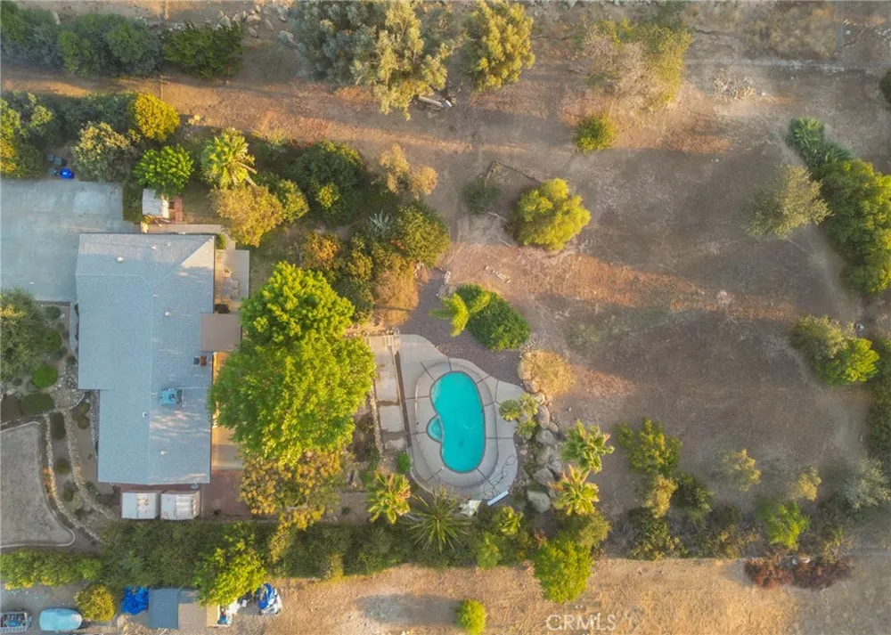 10222 Cherry Croft Dr. Yucaipa, CA 92399