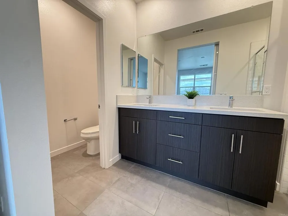 10472 San Diego Mission Rd Road #13 San Diego, CA 92108