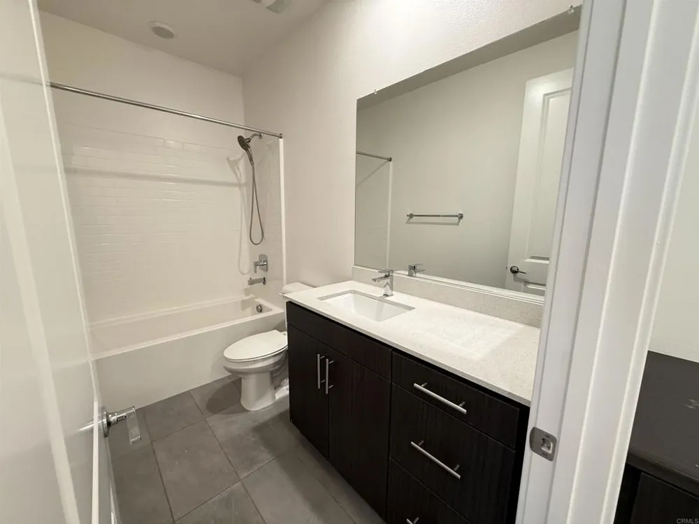 10472 San Diego Mission Rd Road #13 San Diego, CA 92108