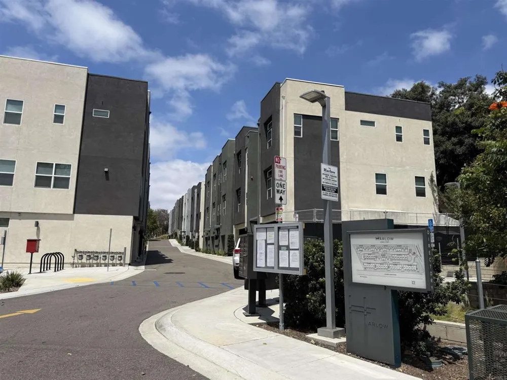 10472 San Diego Mission Rd Road #13 San Diego, CA 92108